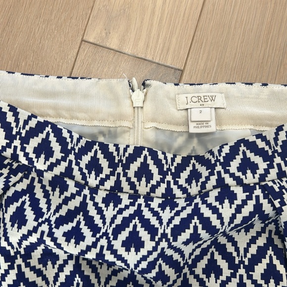 J Crew skirt with pockets. Size 2. Good condition - Picture 3 of 8